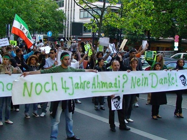 20090616_berlin_demo4 20090616_berlin_demo4
