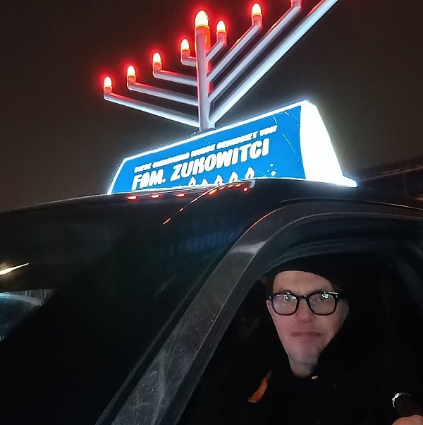 Chanukka-Autoparade – Bet Halevi bei neuen fremden Freunden