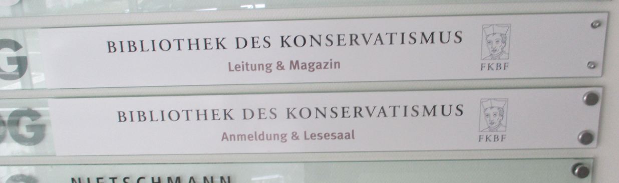 berlin-fasanenstrasse-konservative-bibliothek-ausschnitt