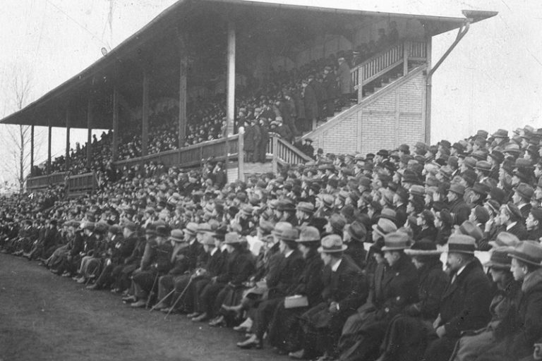 „… dem Hitlersystem zwar äußerlich, nie aber in seinem Wesen angepasst“