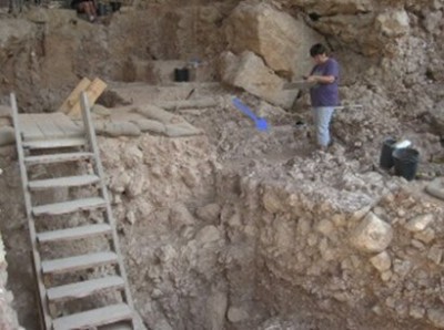 300.000 Jahre alte Feuerstelle gefunden - haGalil