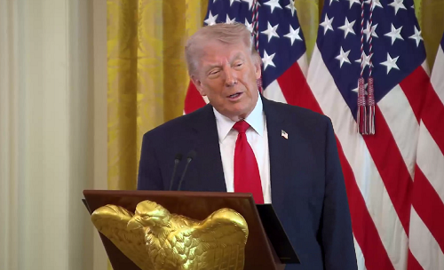 Trump ist nicht wie Königin Ester