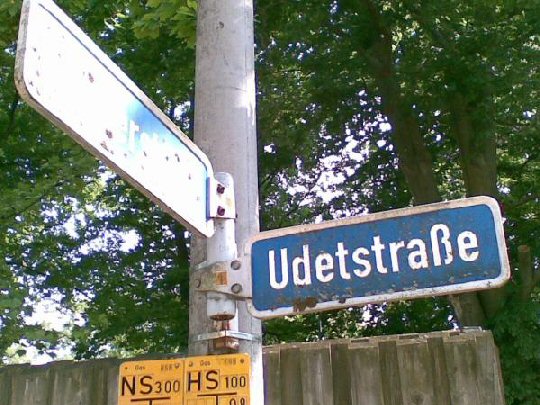 Im Stadtwesten von Regensburg: die Udetstraße